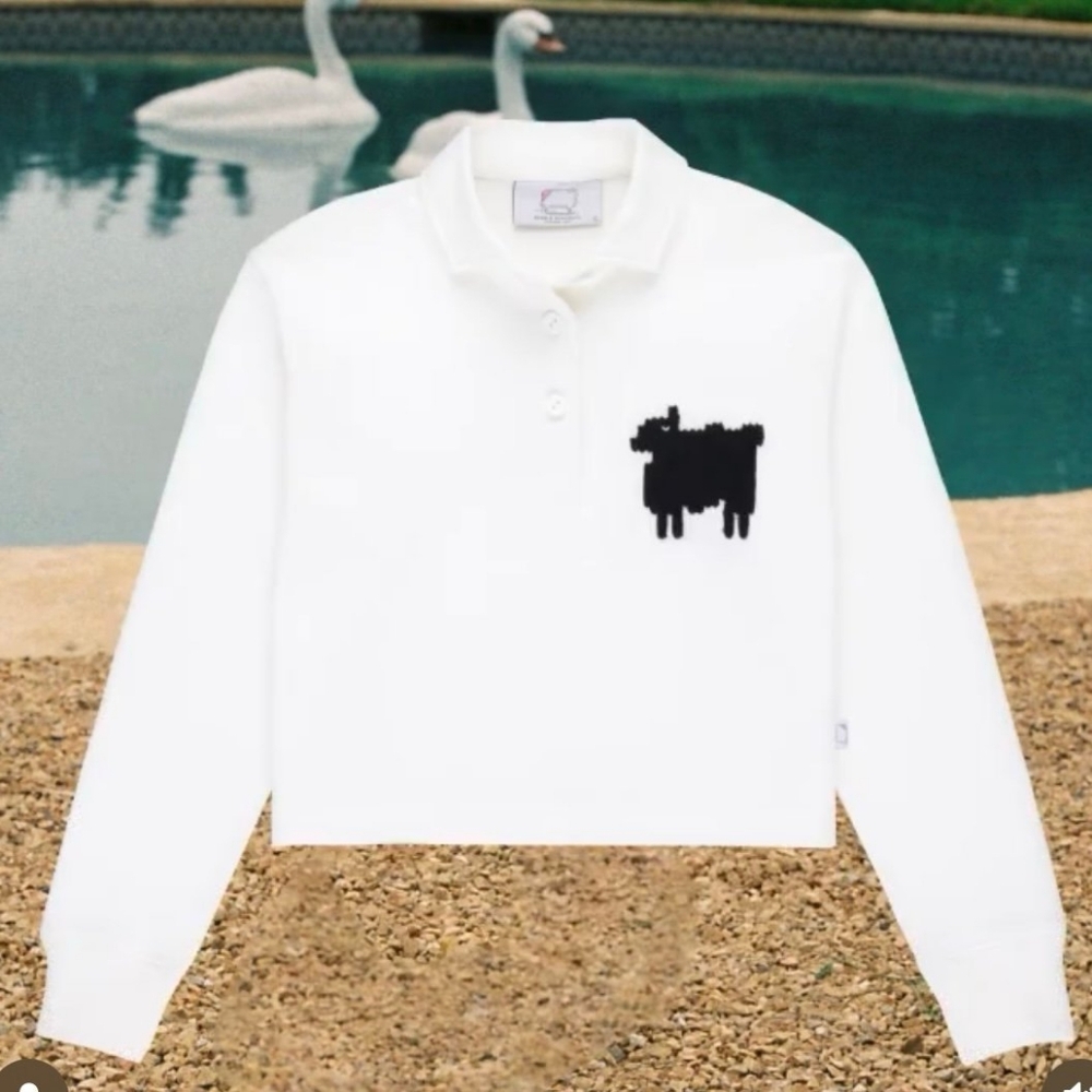 Warm and wonderful cropped sheep rugby polo top small